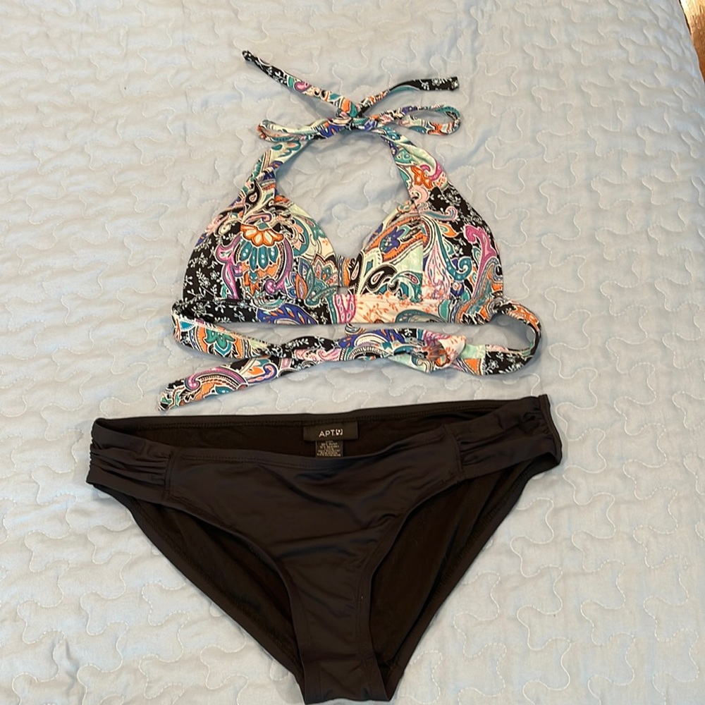 Apt. 9 Swimsuit size M